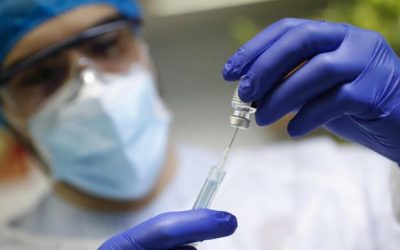 Científicos internacionales piden que se mejore la comunicación sobre la vacunación del COVID-19 en España